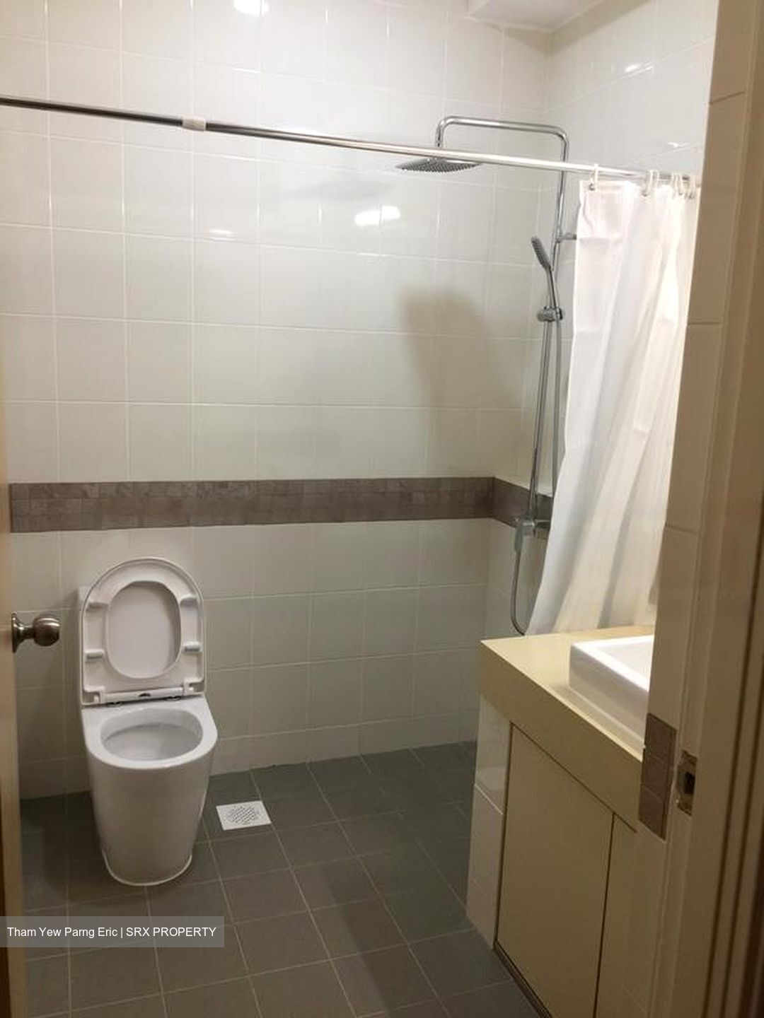 King's Road (D10), Terrace #470258741